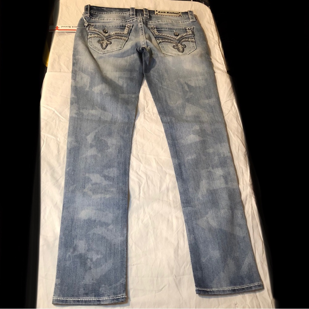 Rock Revival Jen Skinny Jeans - Picture 3 of 11